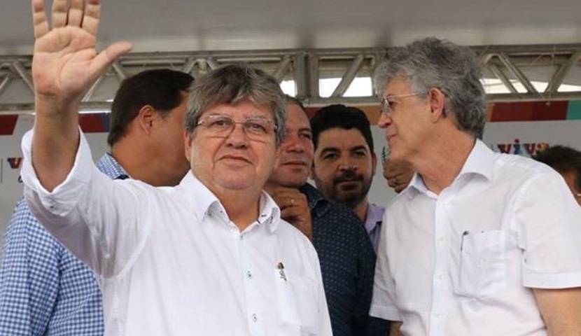 06112019 joao rc - COM DOR DE COTOVELO: Ricardo volta ‘censurar’ João Azevêdo e utiliza redes sociais para sugerir que governador não tem compromisso com educação